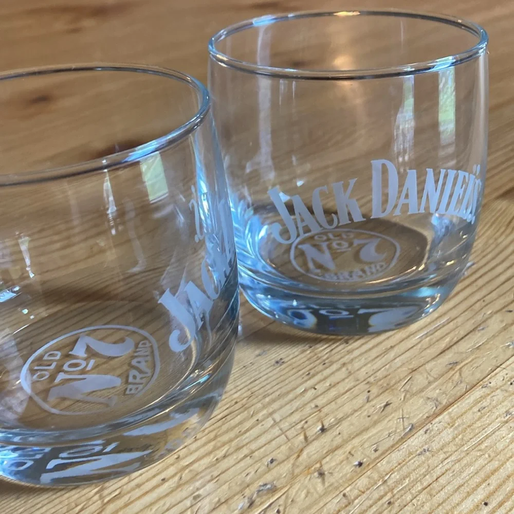 Jack Daniels Whiskey Glass Old No. 7 Brand Clear Rocks Round Set of 2